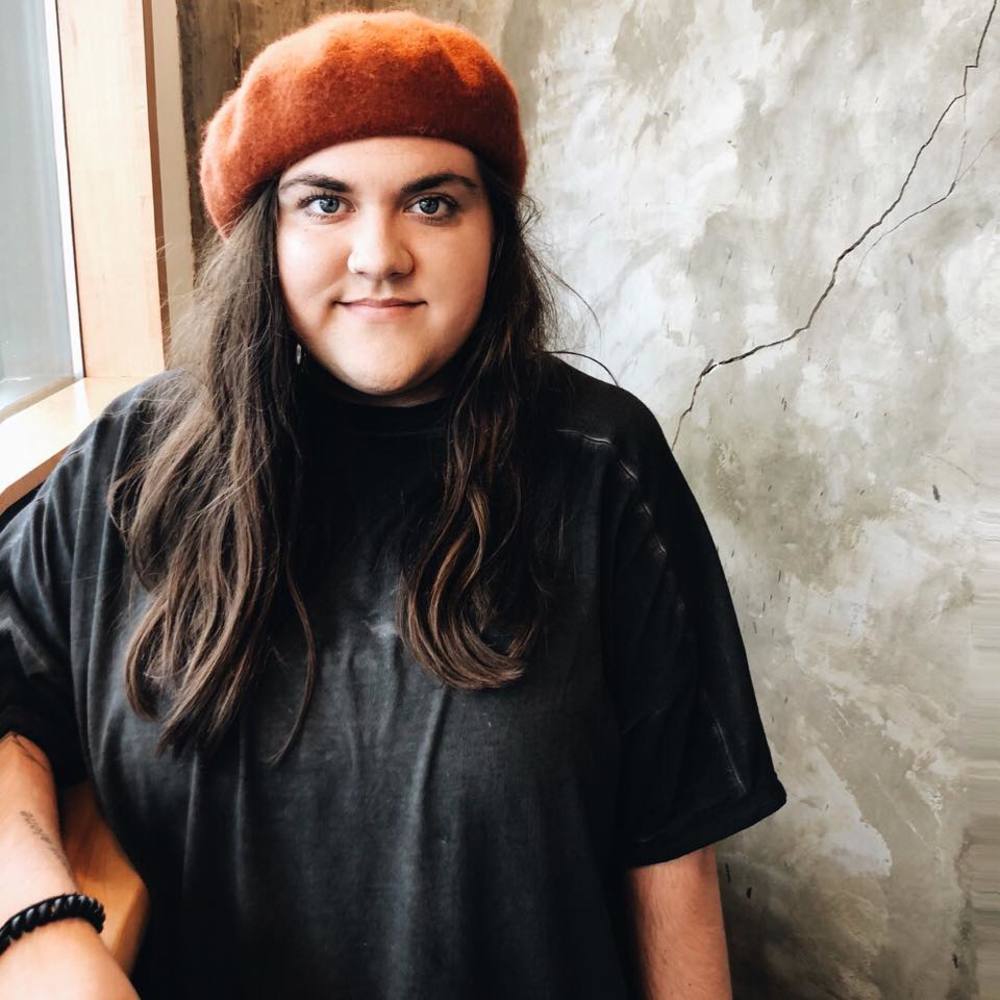 Meet your Posher, Mandy